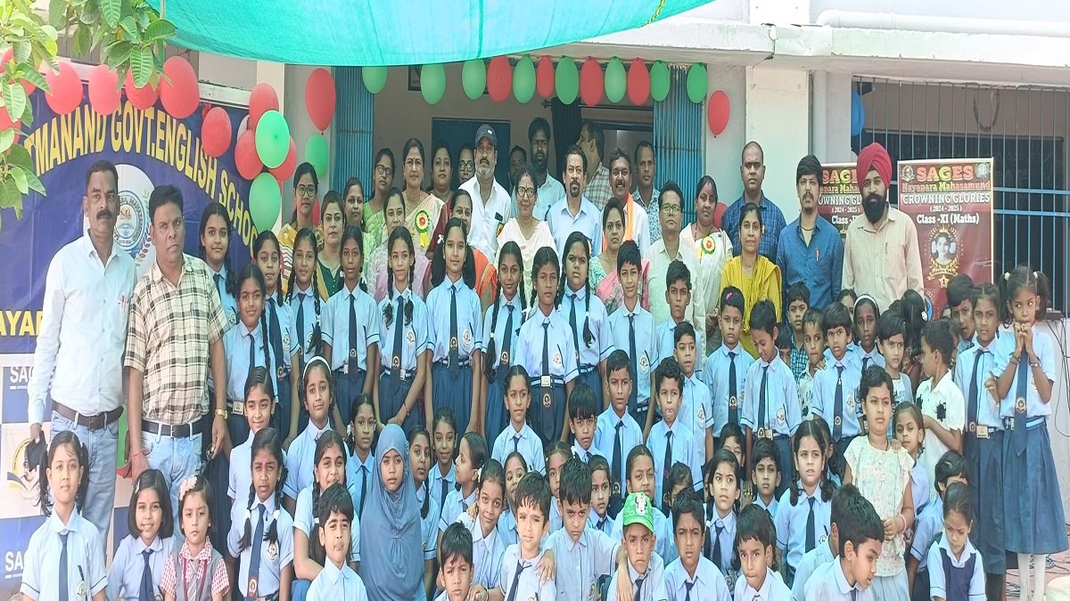 स्वामी आत्मनंद इंग्लिश स्कूल नयापारा महासमुन्द में शाला प्रवेशोत्सव संपन्न