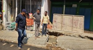 गांधी चौक में निर्माणाधीन सीसी नाली में भारी खामियां, जांच की उठी मांग mns24.in