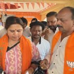 सांसद रूपकुमारी चौधरी ने इन वार्ड में जनकल्याण योजनाओं की दी जानकारी mns24.in